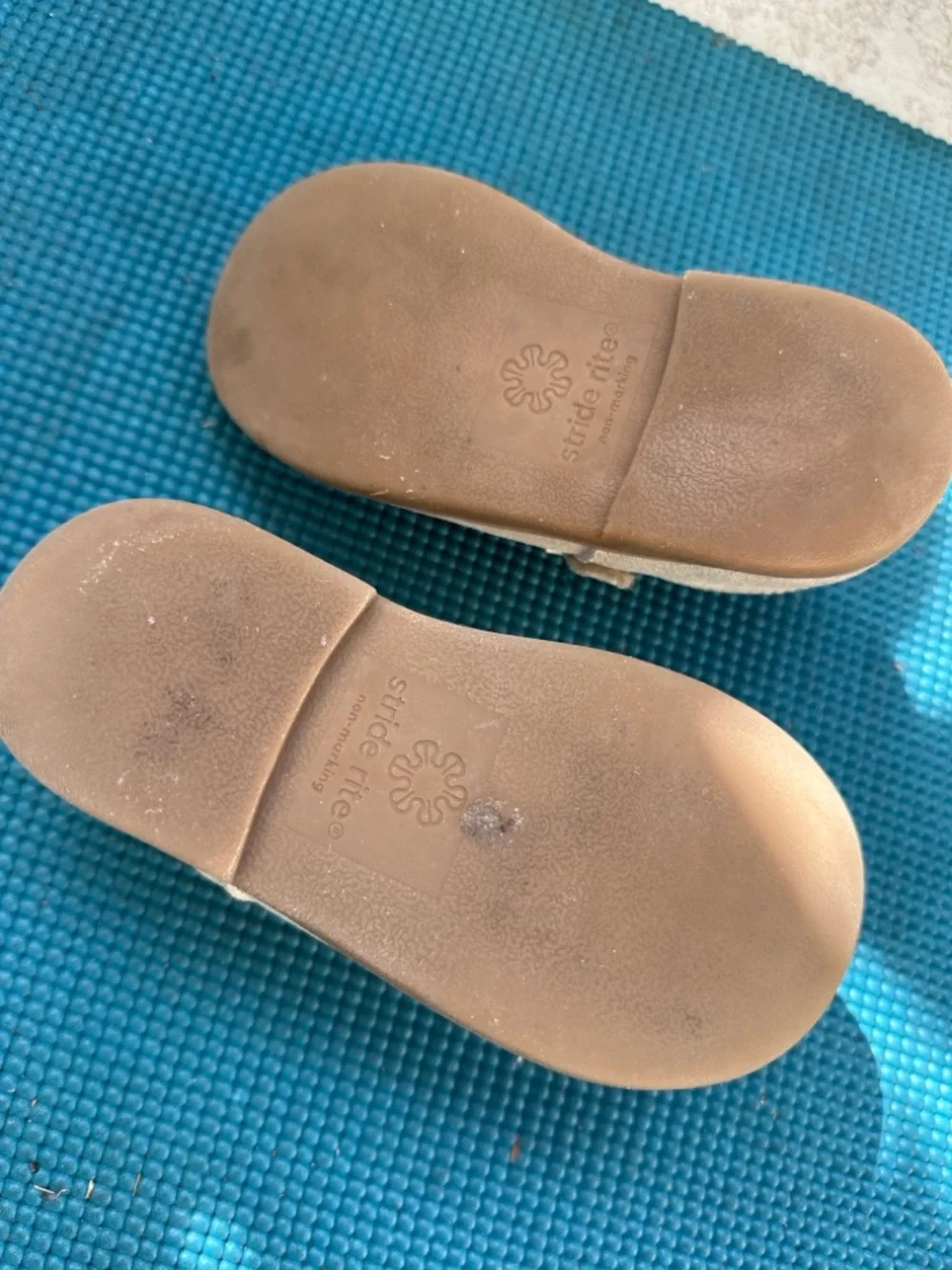 Stride Rite Gold Sparkle Mary Jane Toddler Shoes Leather Size 6.5